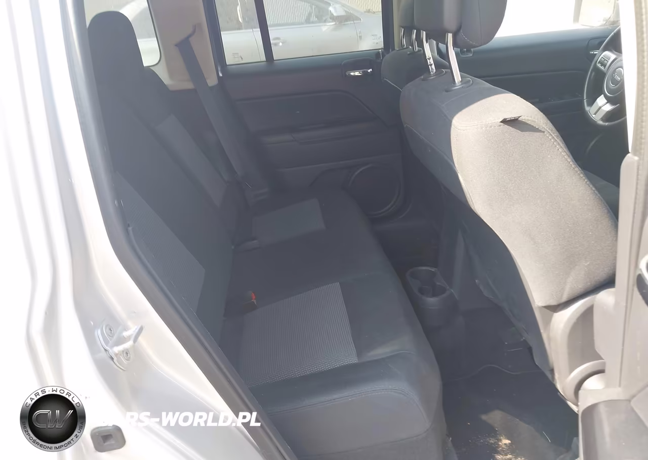 2012 Jeep Patriot Latitude VIN:1C4NJRFB8CD511064 - 8