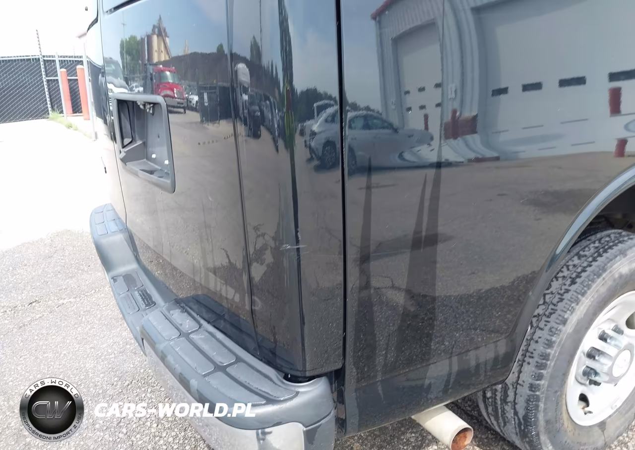 2017 Chevrolet Express 3500 Lt VIN:1GAZGPFG0H1289251 - 12