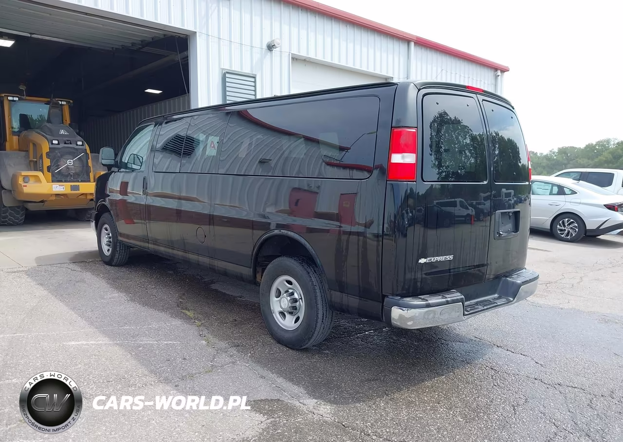 2017 Chevrolet Express 3500 Lt VIN:1GAZGPFG0H1289251 - 3