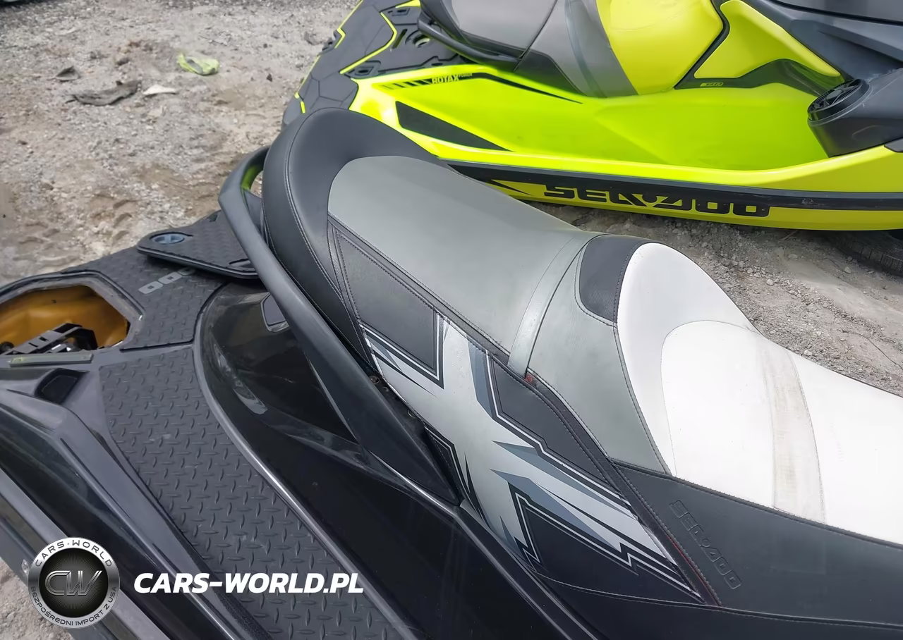 2011 Seadoo Rxt VIN:00000YDV15294F111 - 8