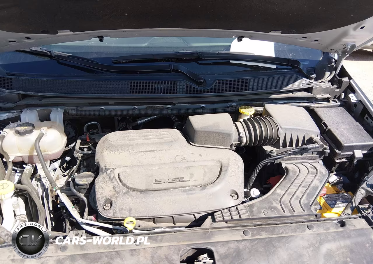 2024 Chrysler Pacifica Touring L VIN:2C4RC1BG5RR123018 - 10