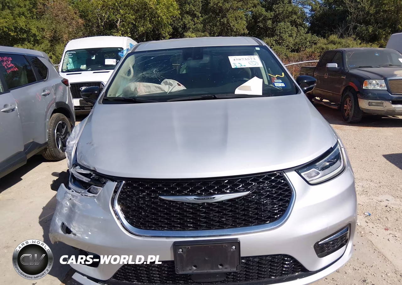 2024 Chrysler Pacifica Touring L VIN:2C4RC1BG5RR123018 - 12