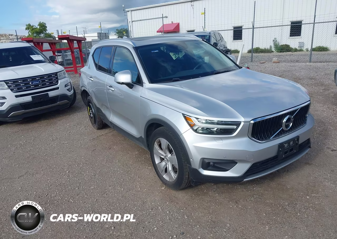 2019 Volvo Xc40 T5 Momentum VIN:YV4162UK0K2146851 - 1