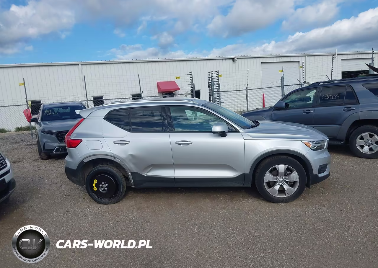 2019 Volvo Xc40 T5 Momentum VIN:YV4162UK0K2146851 - 13