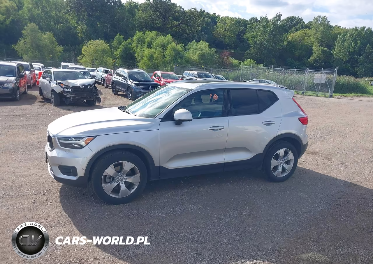 2019 Volvo Xc40 T5 Momentum VIN:YV4162UK0K2146851 - 14