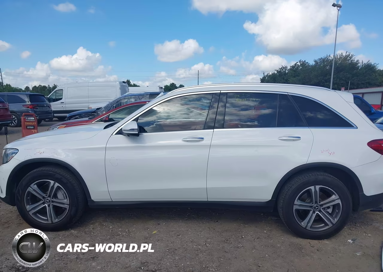 2018 Mercedes-Benz Glc 300 VIN:WDC0G4JB6JV056462 - 15