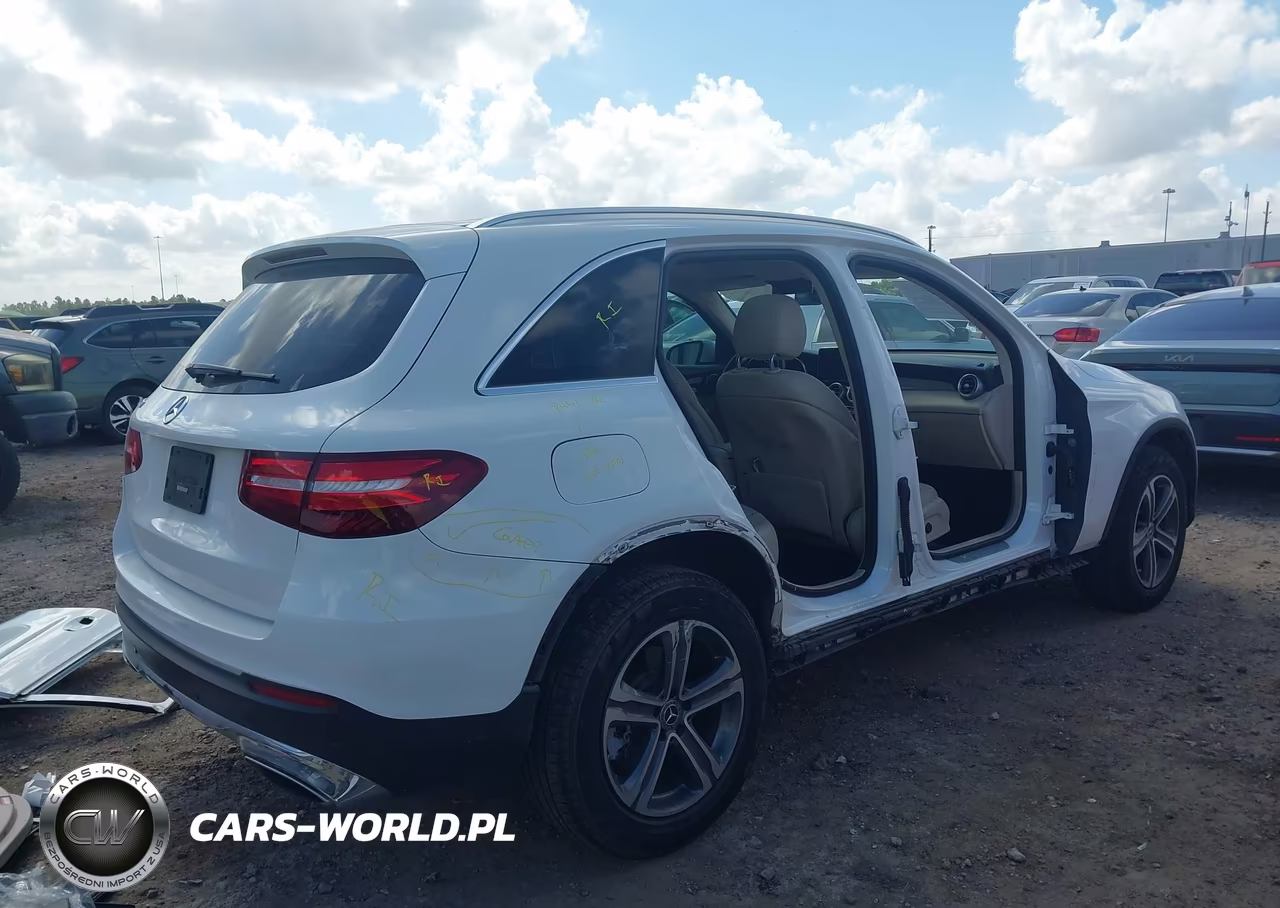 2018 Mercedes-Benz Glc 300 VIN:WDC0G4JB6JV056462 - 4