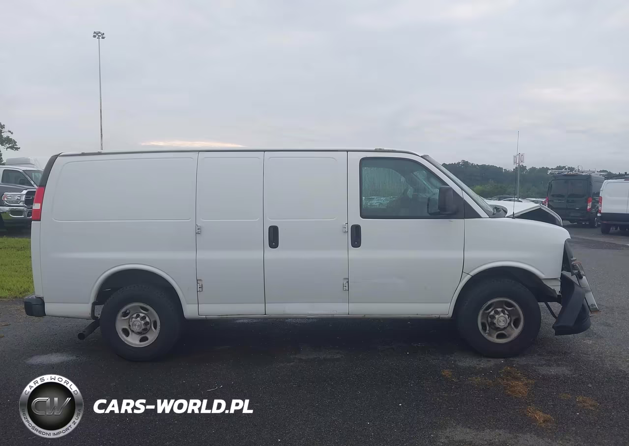 2017 Chevrolet Express 2500 Work Van VIN:1GCWGAFF9H1109165 - 13