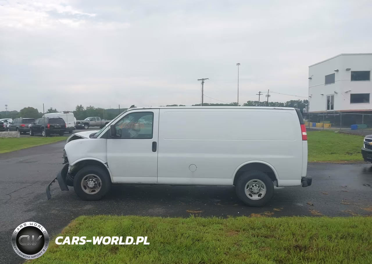2017 Chevrolet Express 2500 Work Van VIN:1GCWGAFF9H1109165 - 14