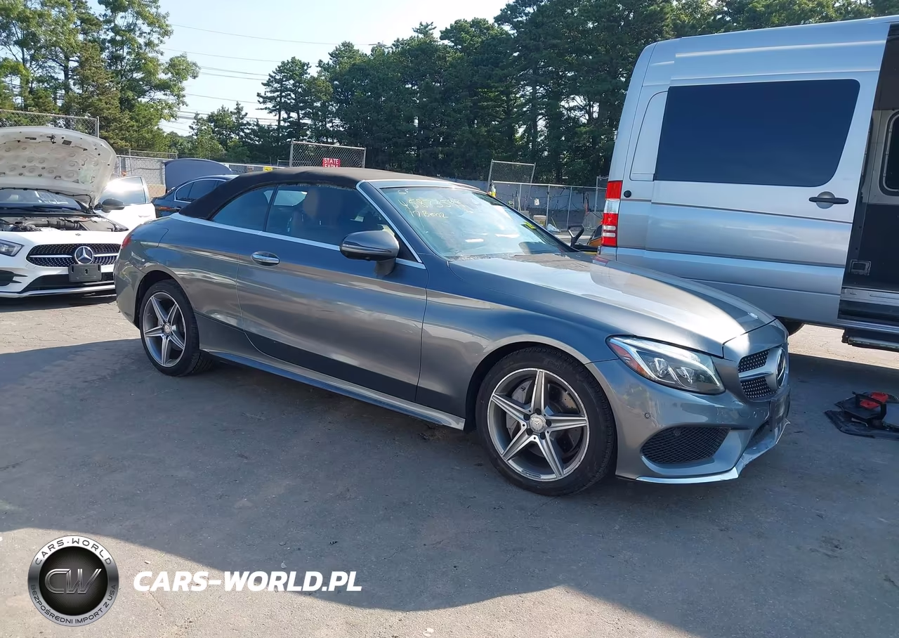 2017 Mercedes-Benz C 300 4Matic – zdjęcie 1 z 17
