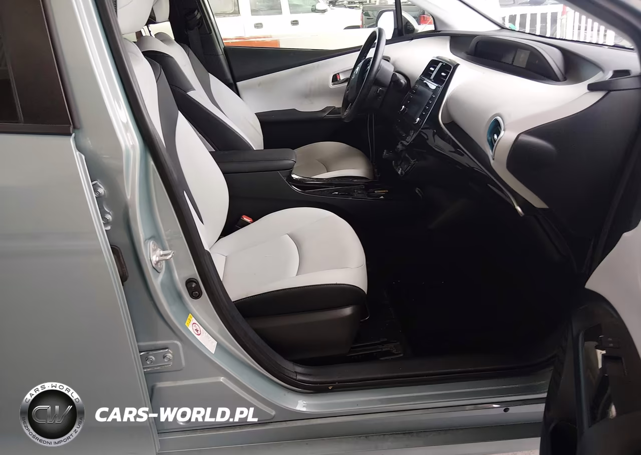 2022 Toyota Prius Xle VIN:JTDKAMFU1N3155766 - 5