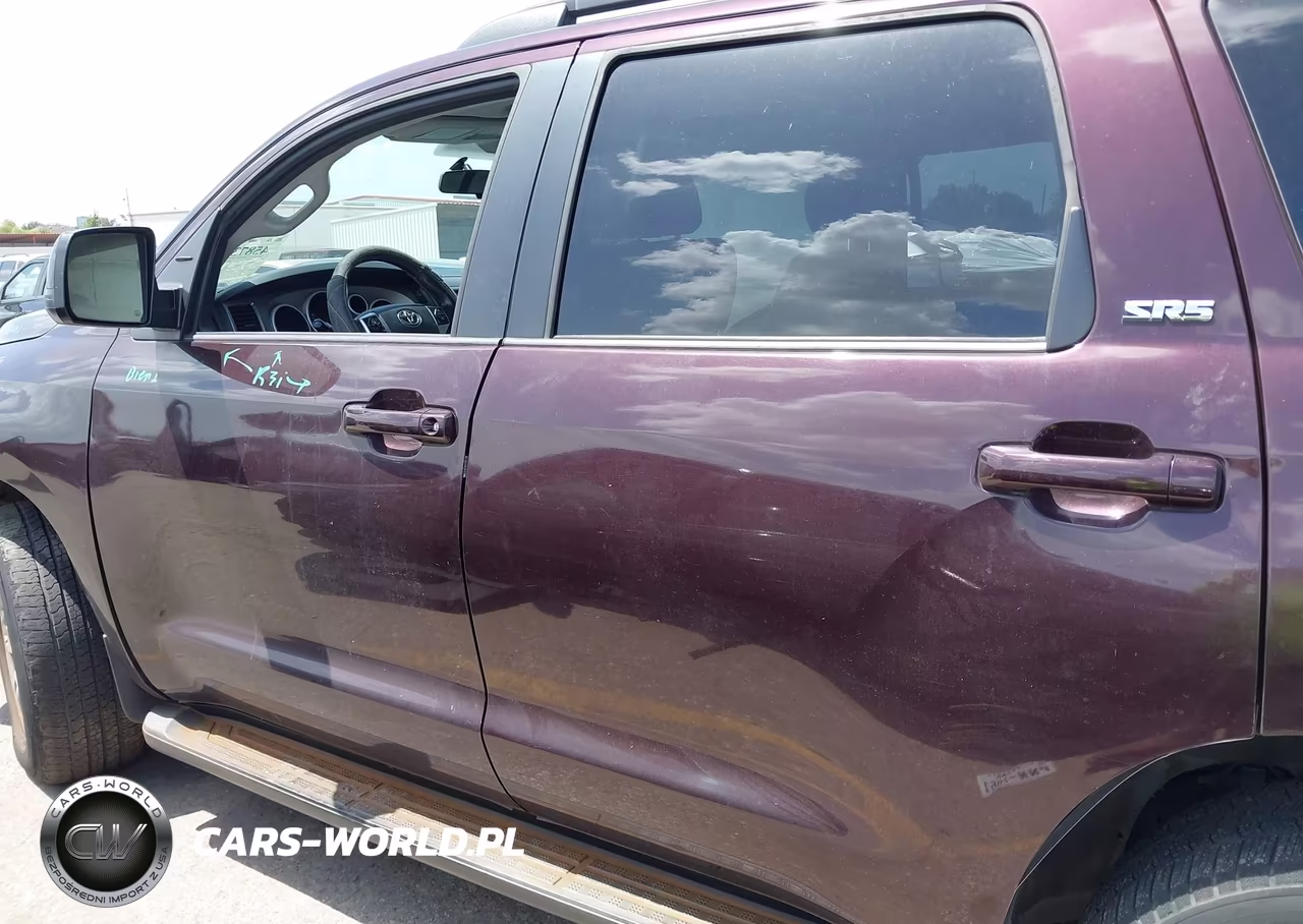 2017 Toyota Sequoia Sr5 VIN:5TDBY5G15HS149798 - 14