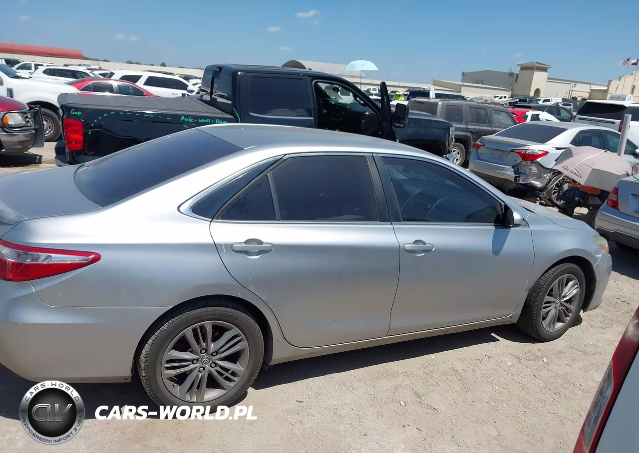 2015 Toyota Camry Se VIN:4T1BF1FK8FU488553 - 14