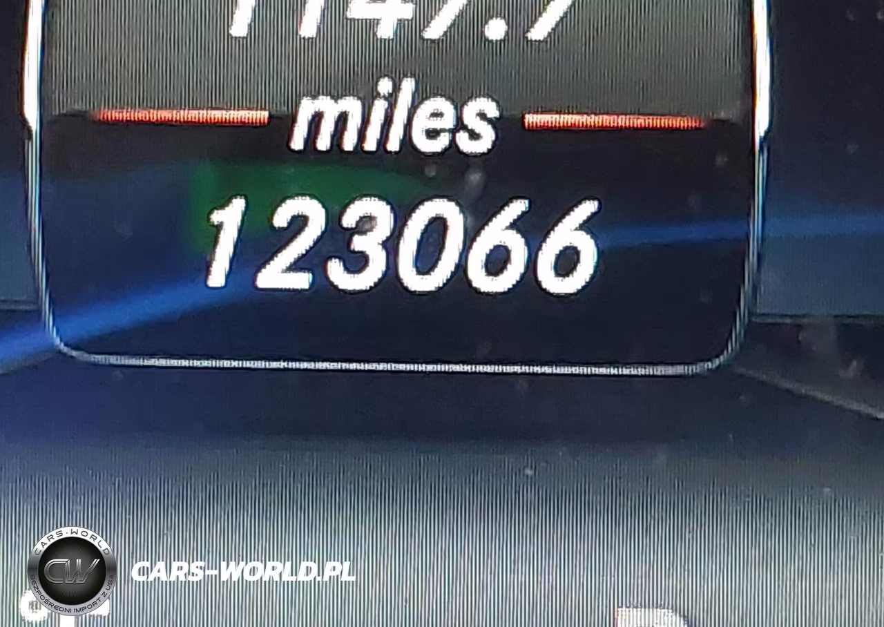 2014 Mercedes-Benz E 350 VIN:WDDHF5KB7EA818183 - 15