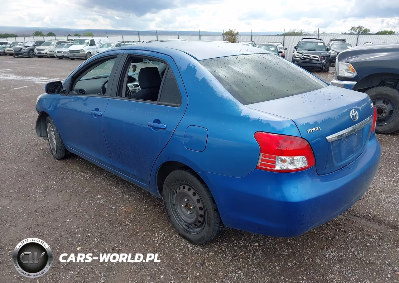 2010 Toyota Yaris VIN:JTDBT4K37A1367360 - 3