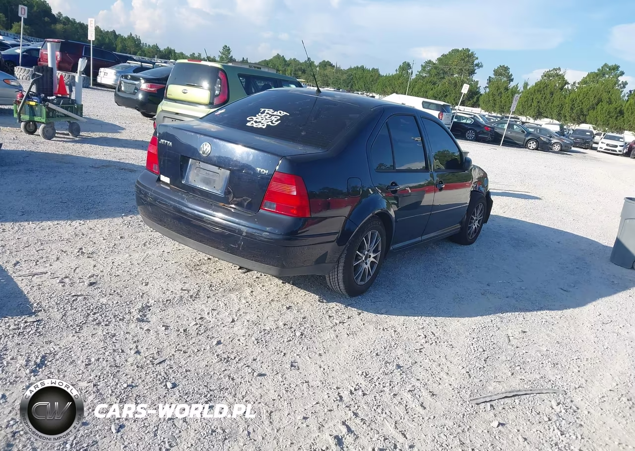 2000 Volkswagen Jetta Gls Tdi VIN:3VWSF29M5YM111108 - 4