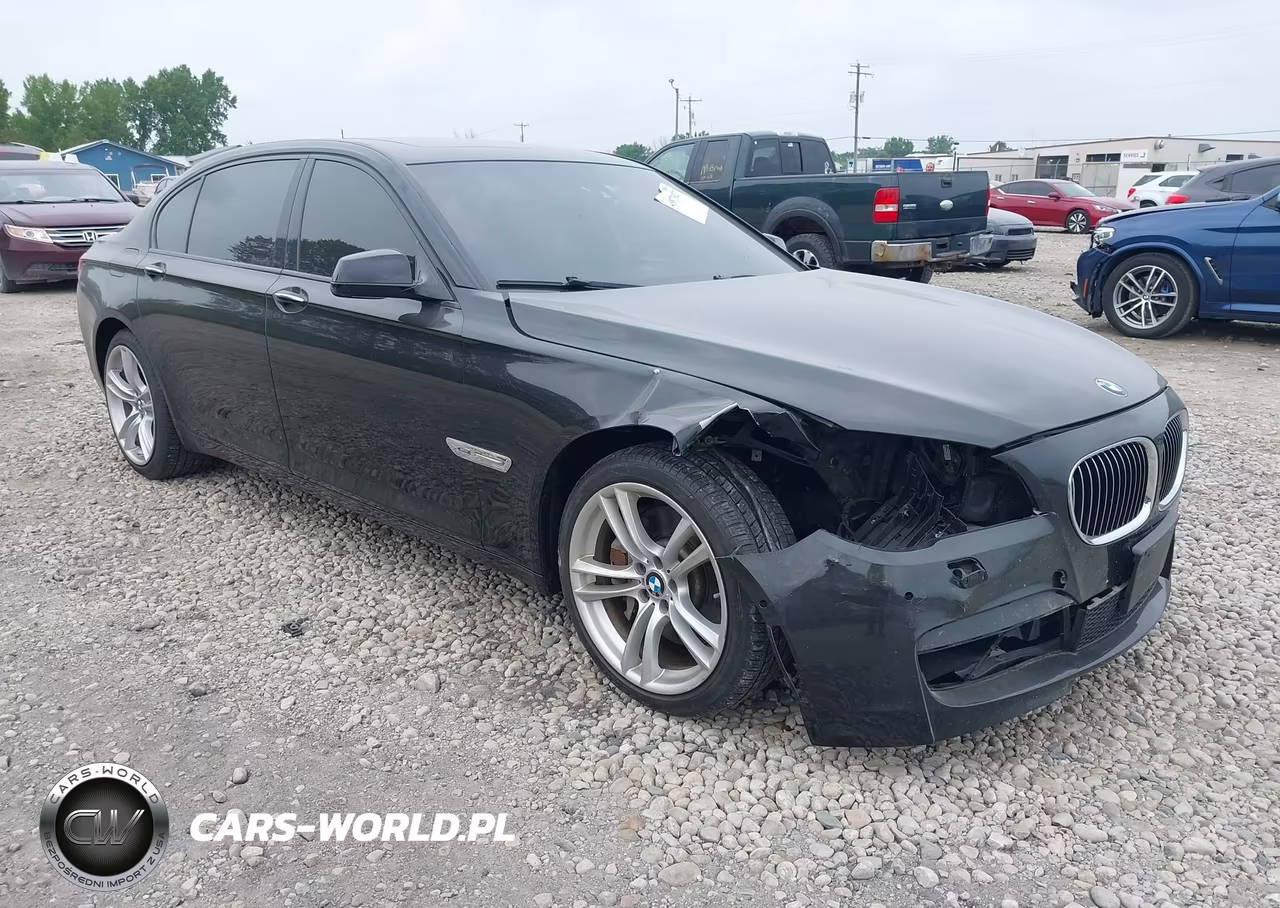 2012 BMW 750Li xDrive – zdjęcie 1 z 11