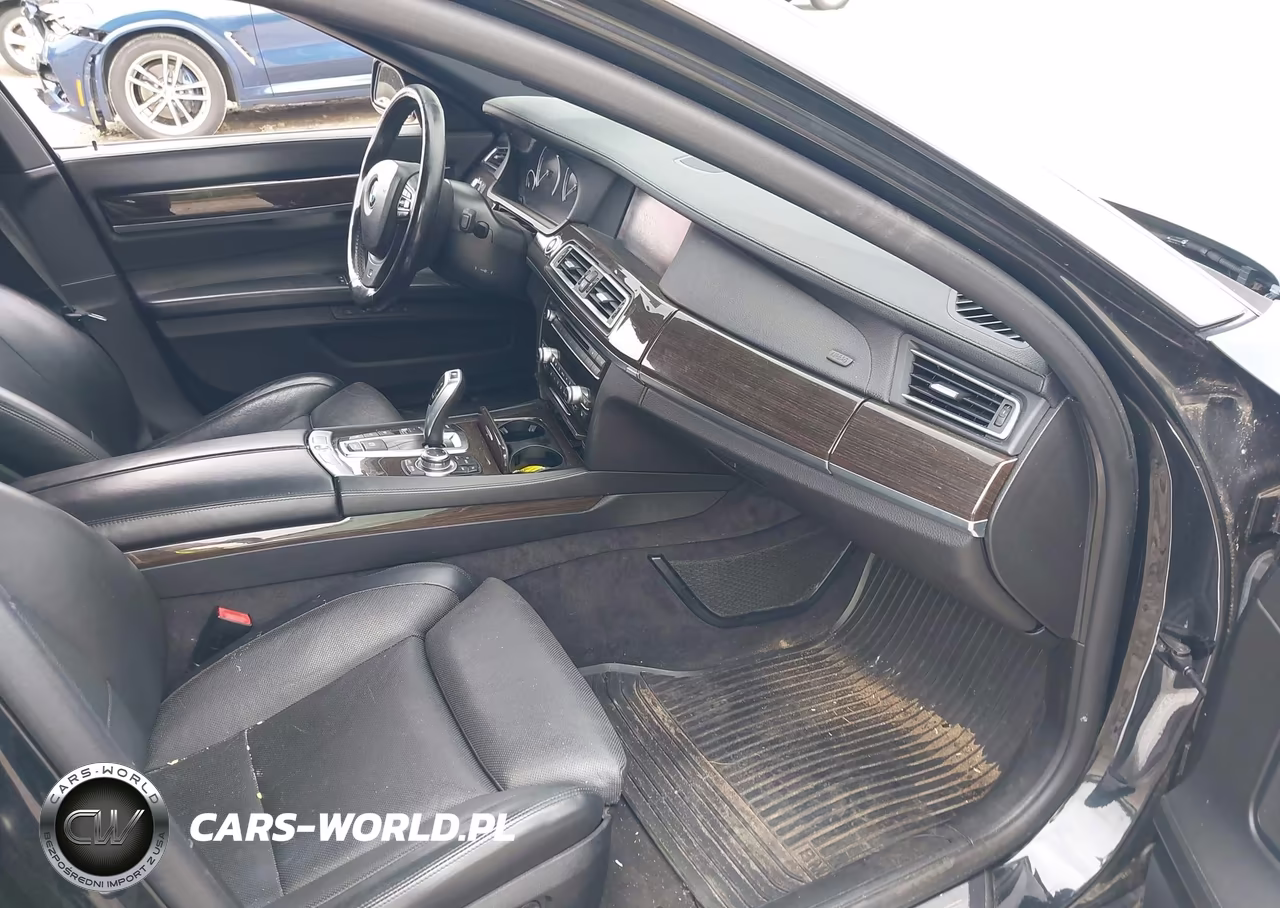 2012 BMW 750Li xDrive VIN:WBAKC8C50CC437471 - 5