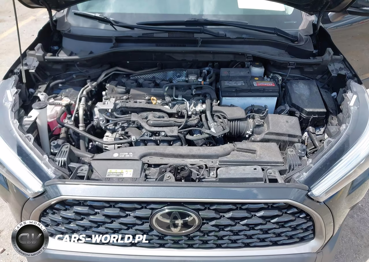 2023 Toyota Corolla Cross Xle VIN:7MUDAAAG6PV047496 - 10