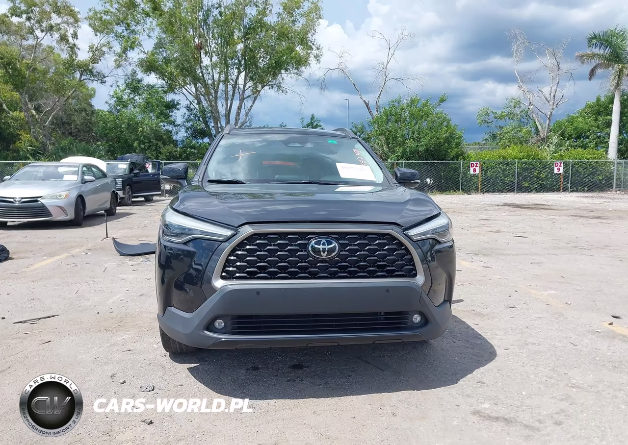 2023 Toyota Corolla Cross Xle VIN:7MUDAAAG6PV047496 - 13