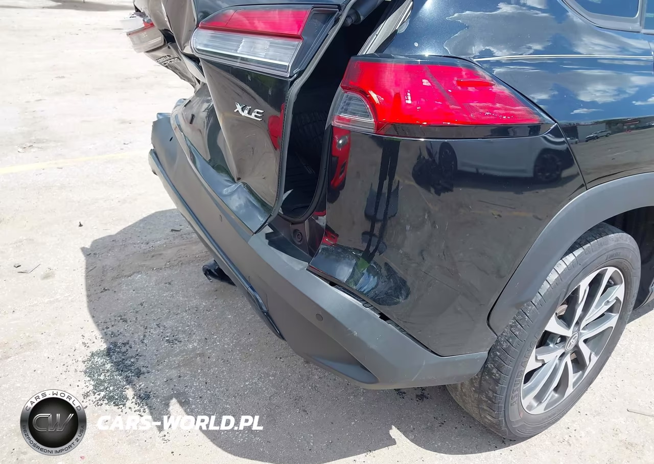 2023 Toyota Corolla Cross Xle VIN:7MUDAAAG6PV047496 - 6