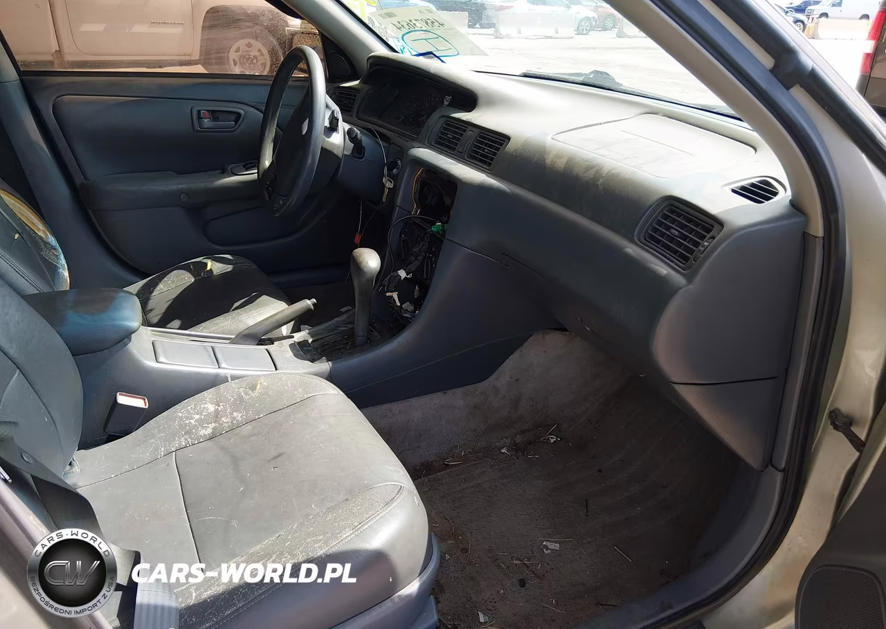 2000 Toyota Camry Le VIN:4T1BG22K6YU012040 - 5