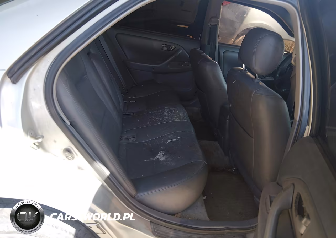 2000 Toyota Camry Le VIN:4T1BG22K6YU012040 - 8