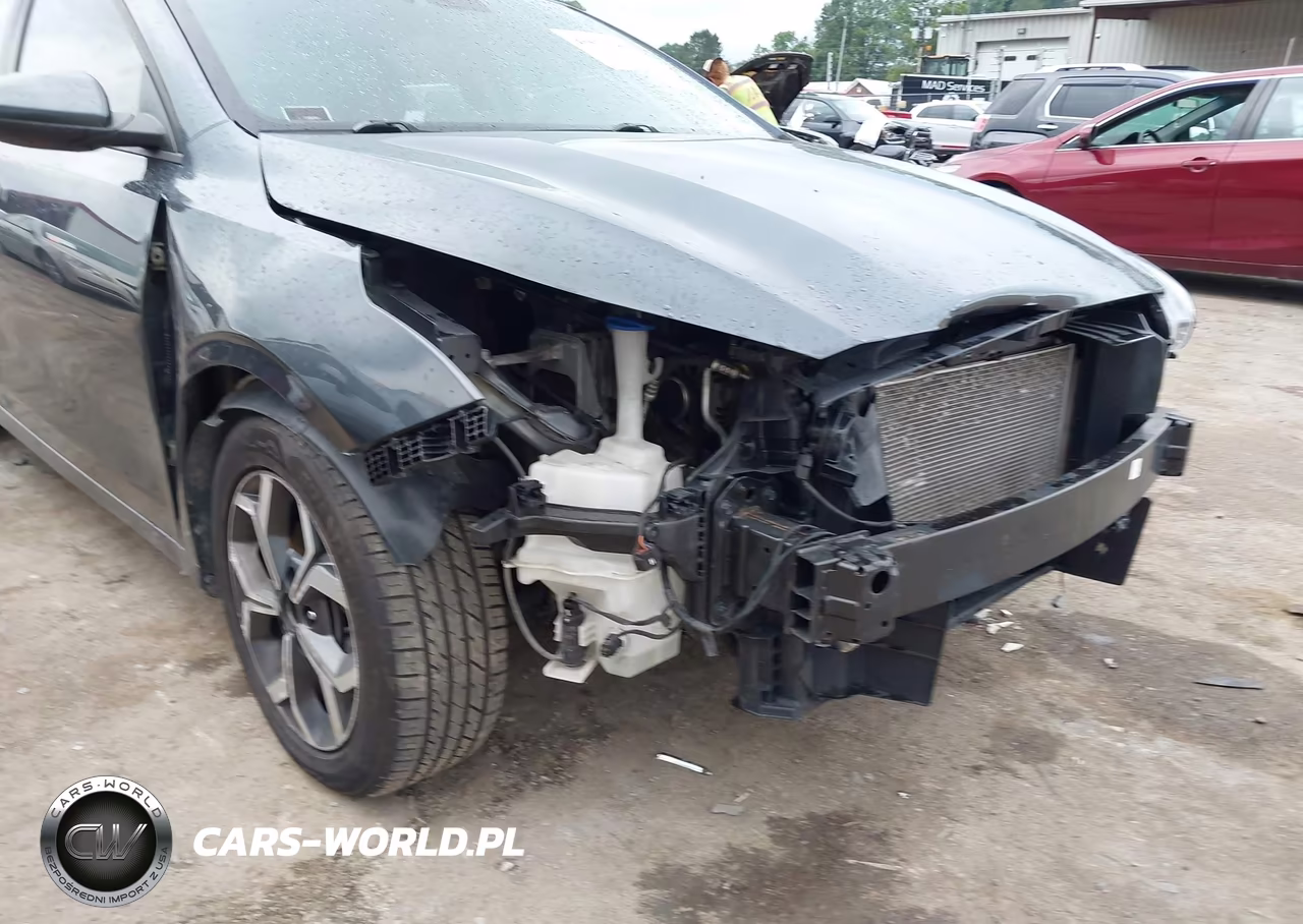 2020 Kia Forte Lxs VIN:3KPF24AD4LE187073 - 6