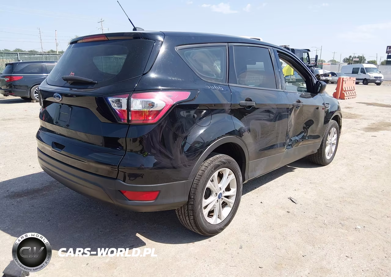 2017 Ford Escape S VIN:1FMCU0F71HUE35518 - 4