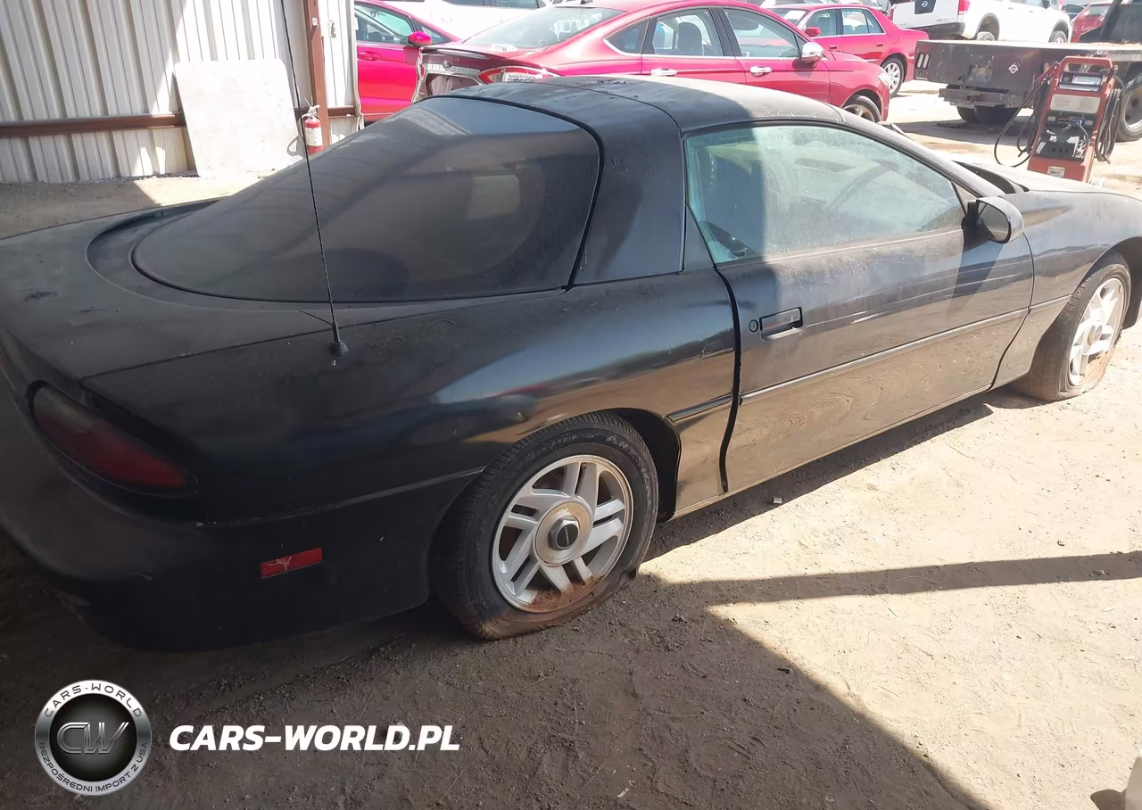 1996 Chevrolet Camaro Rs VIN:2G1FP22K3T2107927 - 4