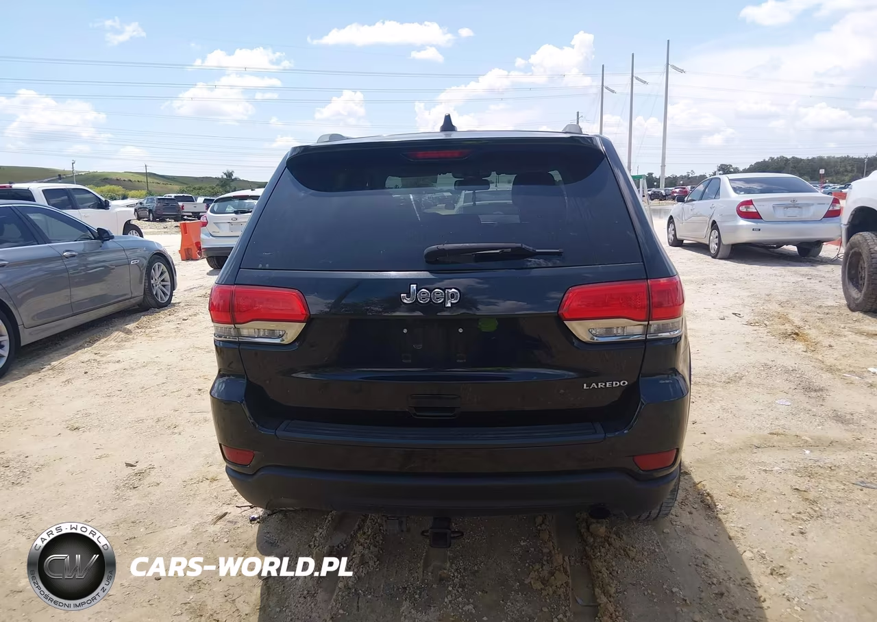 2014 Jeep Grand Cherokee Laredo VIN:1C4RJEAGXEC217204 - 16