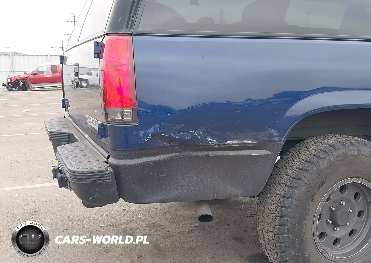 1999 Chevrolet Suburban Lt VIN:1GNFK16R9XJ559199 - 17