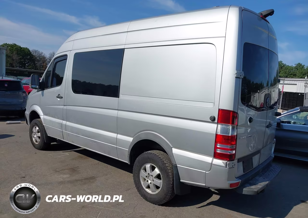 2017 Mercedes-Benz Sprinter 2500 Standard Roof V6 VIN:WD4FE7CD5HP574623 - 3