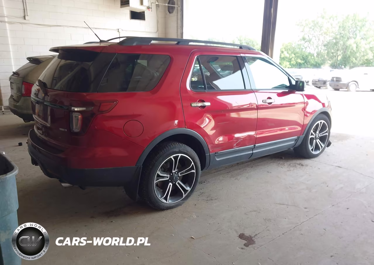 2014 Ford Explorer Sport VIN:1FM5K8GT9EGC01050 - 4