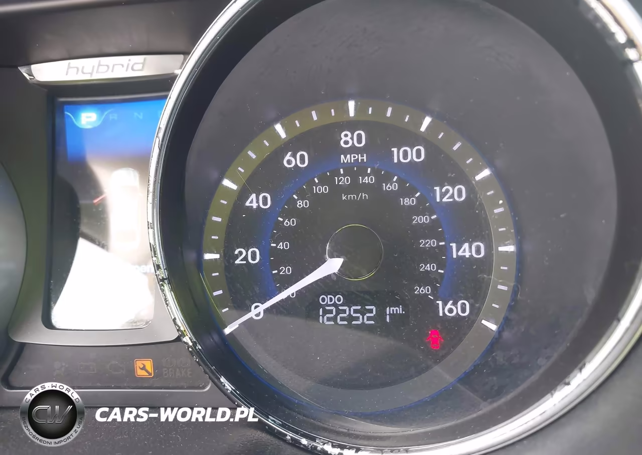 2015 Hyundai Sonata Hybrid VIN:KMHEC4A47FA120964 - 7