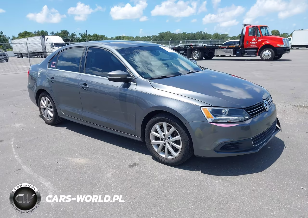 2014 Volkswagen Jetta 1.8T Se – zdjęcie 1 z 16