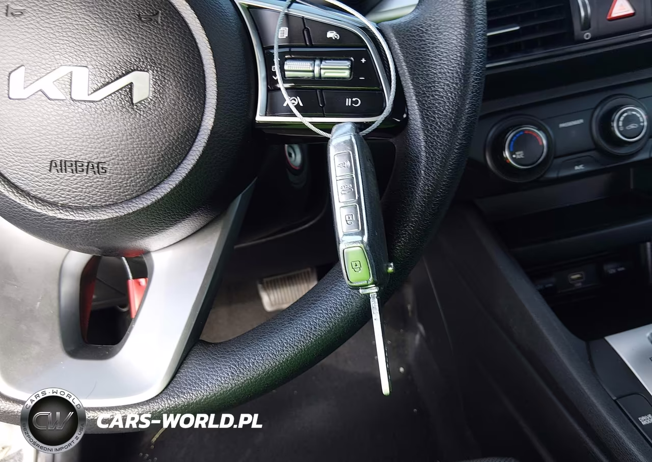 2023 Kia Forte Lx-Lxs VIN:3KPF24AD3PE668356 - 11