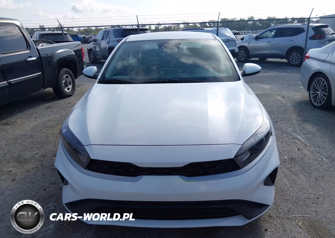2023 Kia Forte Lx-Lxs VIN:3KPF24AD3PE668356 - 12