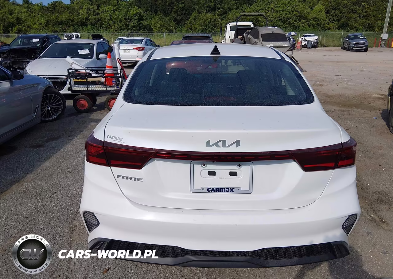 2023 Kia Forte Lx-Lxs VIN:3KPF24AD3PE668356 - 16