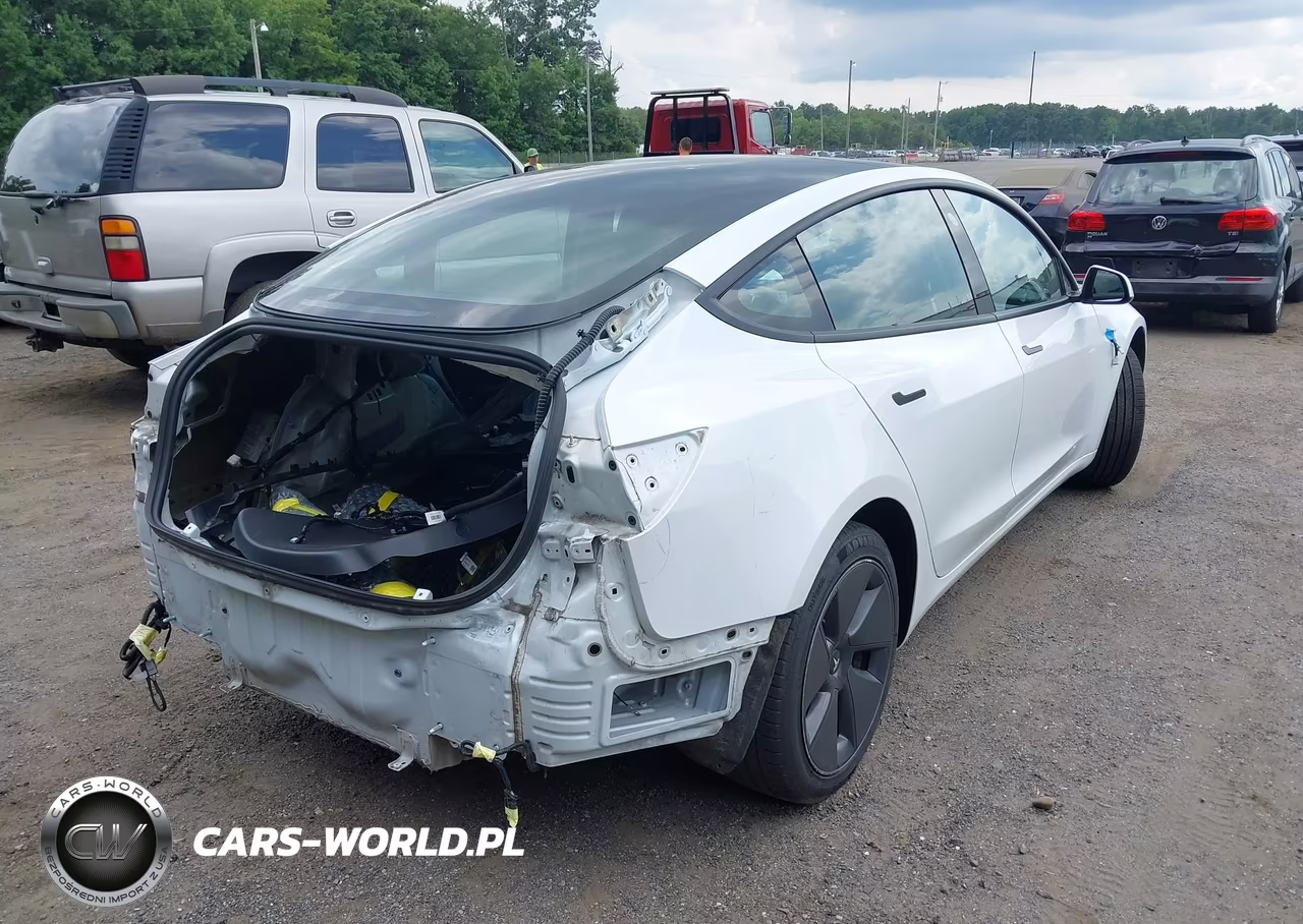 2021 Tesla Model 3 Standard Range Plus Rear-Wheel Drive VIN:5YJ3E1EA3MF848614 - 4