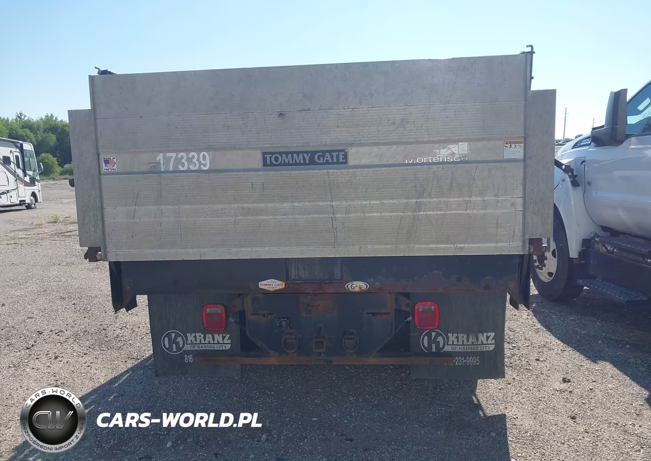 2018 Ford F-350 Chassis Xl VIN:1FD8X3H68JEC68948 - 16