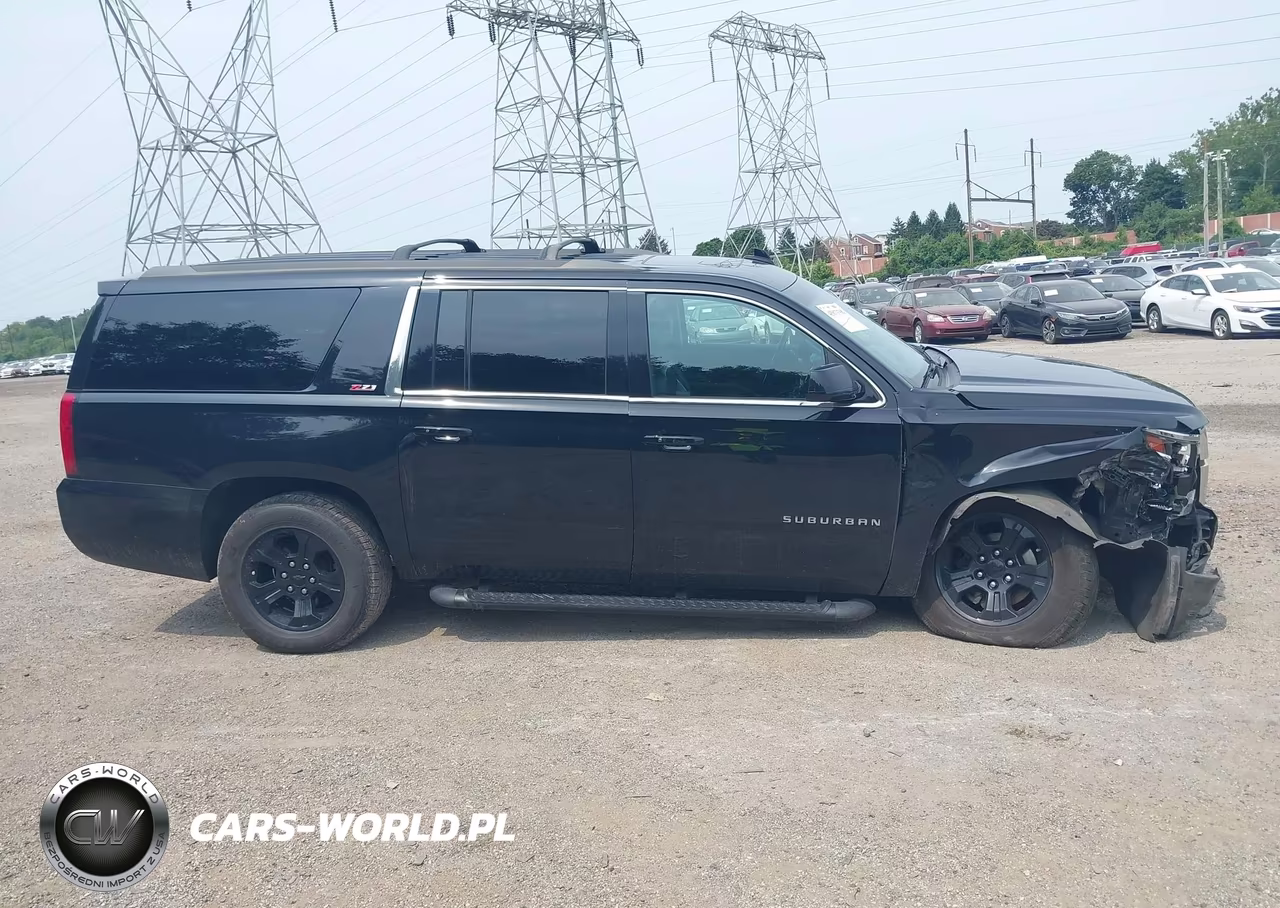 2018 Chevrolet Suburban Lt VIN:1GNSKHKC9JR287335 - 14