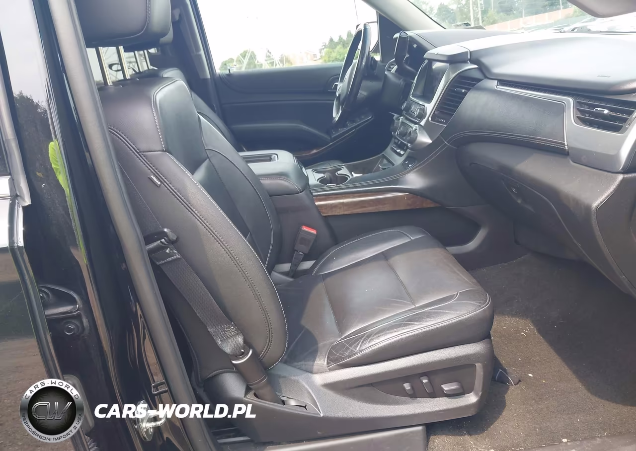 2018 Chevrolet Suburban Lt VIN:1GNSKHKC9JR287335 - 5