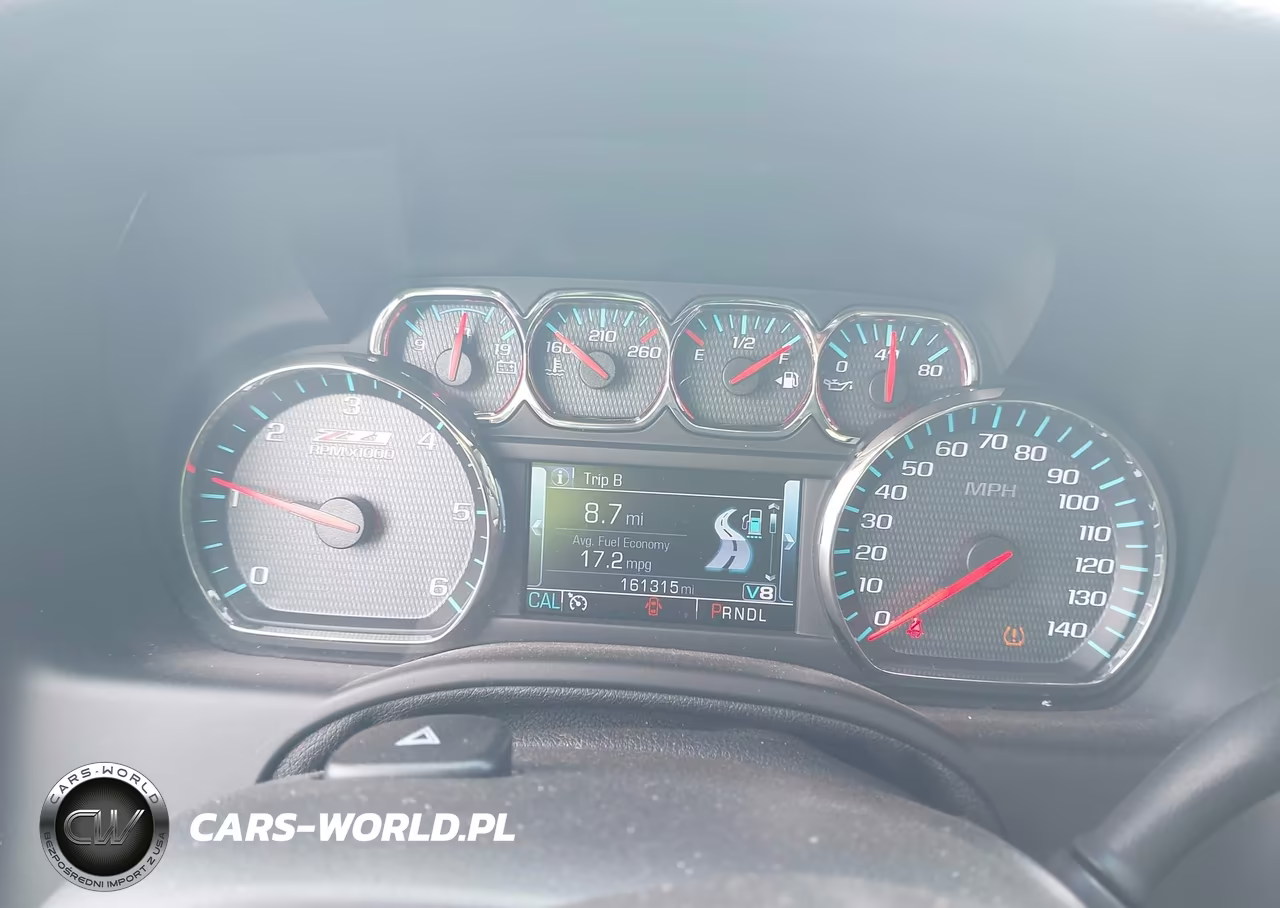 2018 Chevrolet Suburban Lt VIN:1GNSKHKC9JR287335 - 7