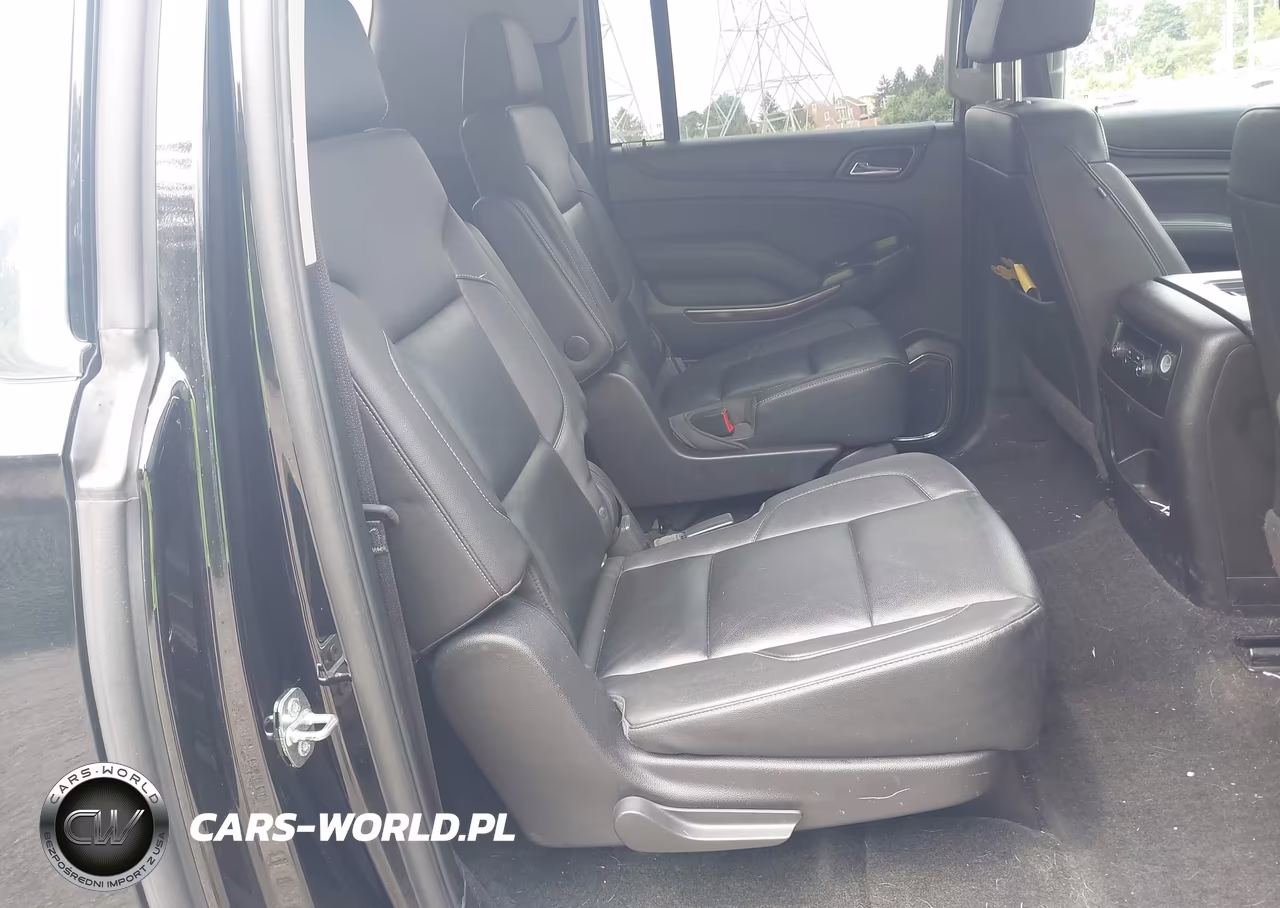 2018 Chevrolet Suburban Lt VIN:1GNSKHKC9JR287335 - 8