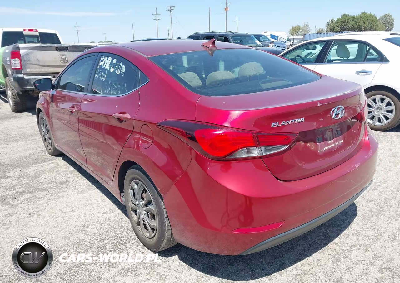 2016 Hyundai Elantra Value Edition VIN:5NPDH4AE8GH708182 - 3
