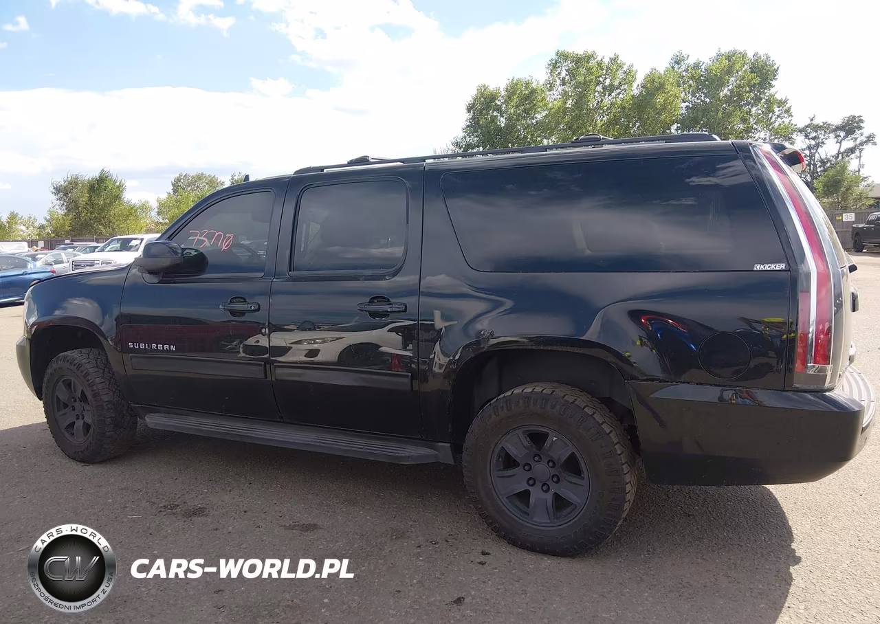 2014 Chevrolet Suburban Lt VIN:1GNSKJE77ER116448 - 14