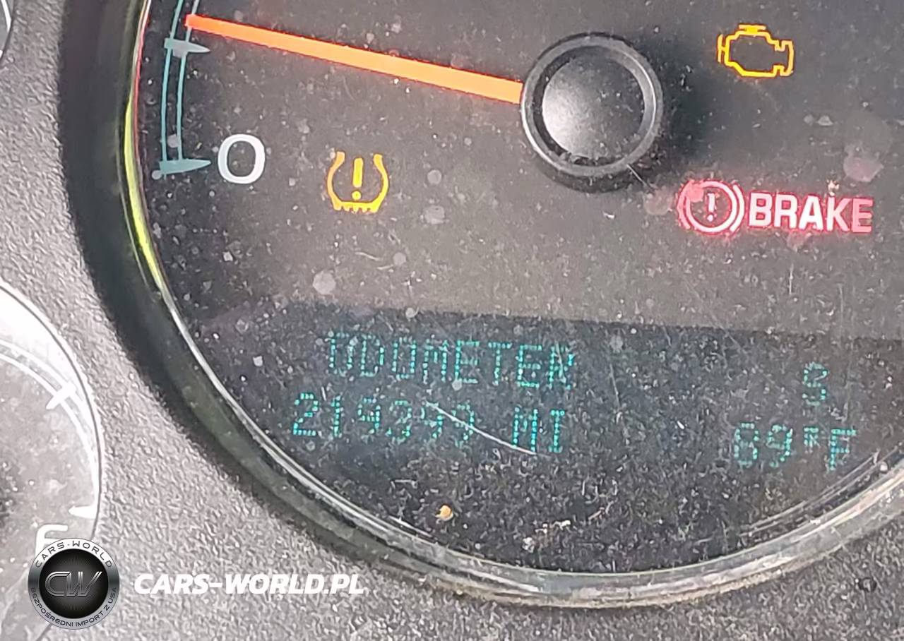 2014 Chevrolet Suburban Lt VIN:1GNSKJE77ER116448 - 15