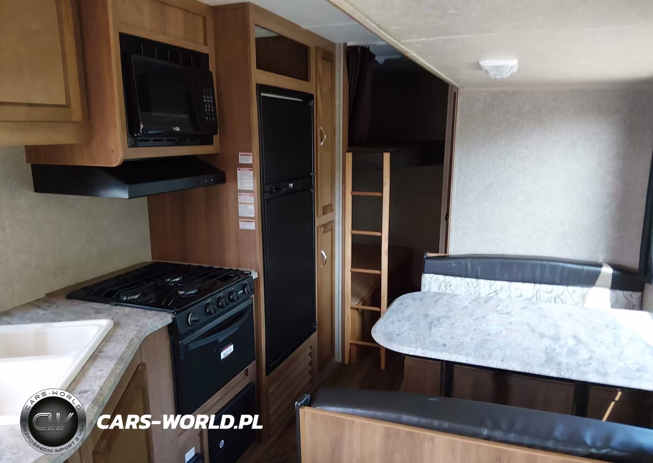 2017 Coachmen Catalina VIN:5ZT2CARB0HA024930 - 14