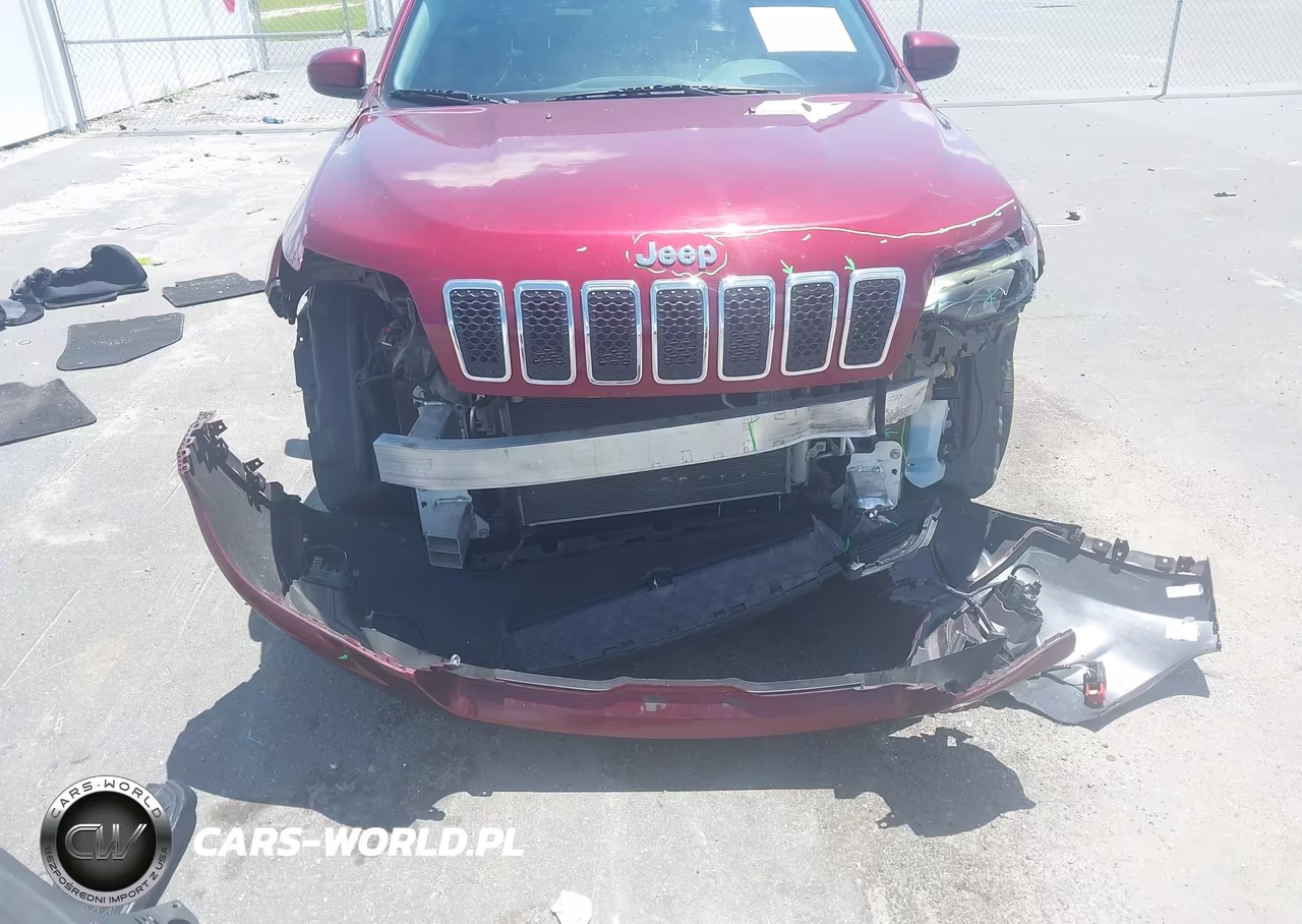 2019 Jeep Cherokee Latitude Fwd VIN:1C4PJLCB1KD439147 - 6
